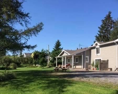 Saint-Narcisse-de-Rimouski Gite Duchenier מראה חיצוני תמונה